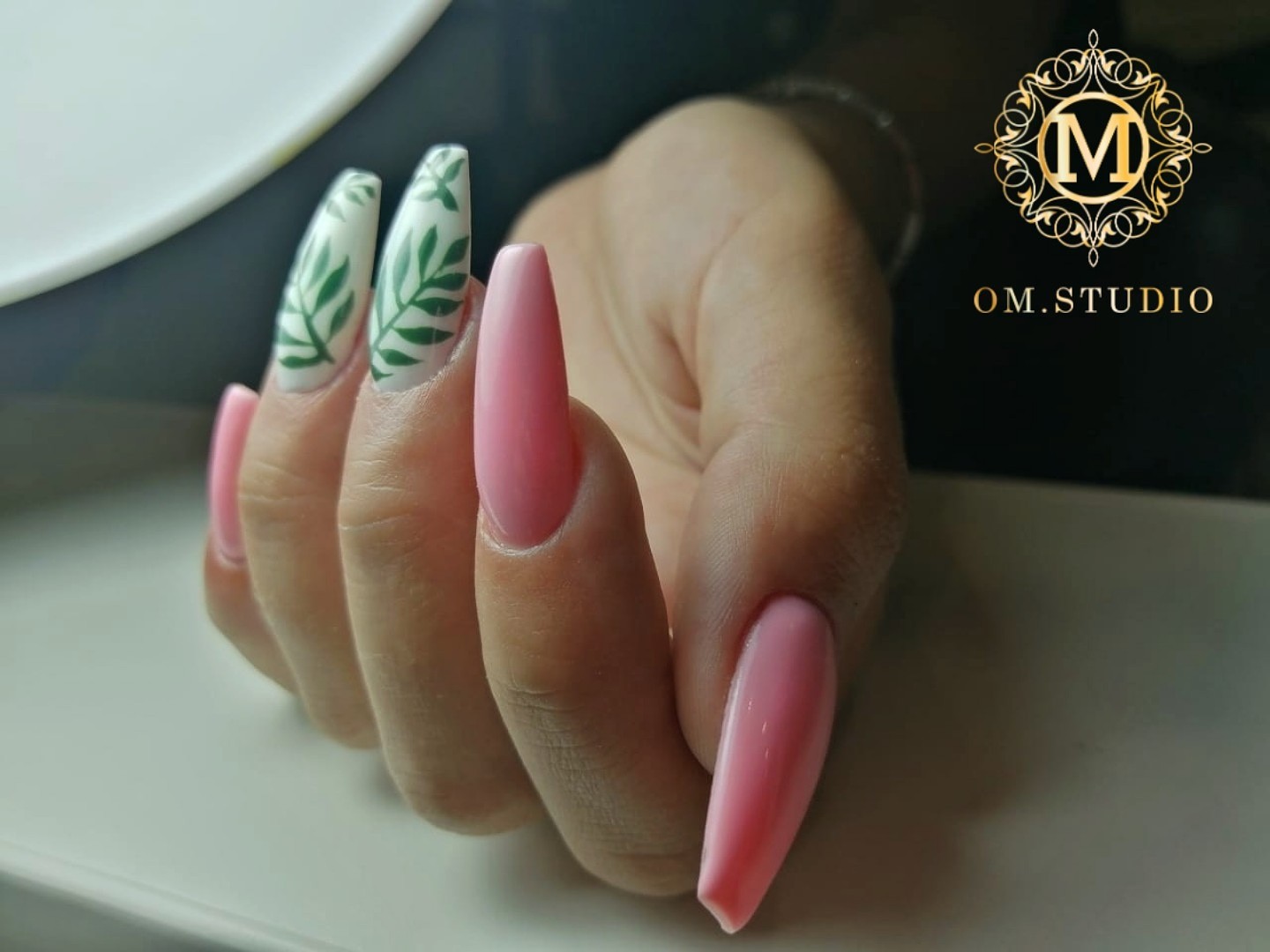 Студия красоты OM Studio - Наращивание ногтей